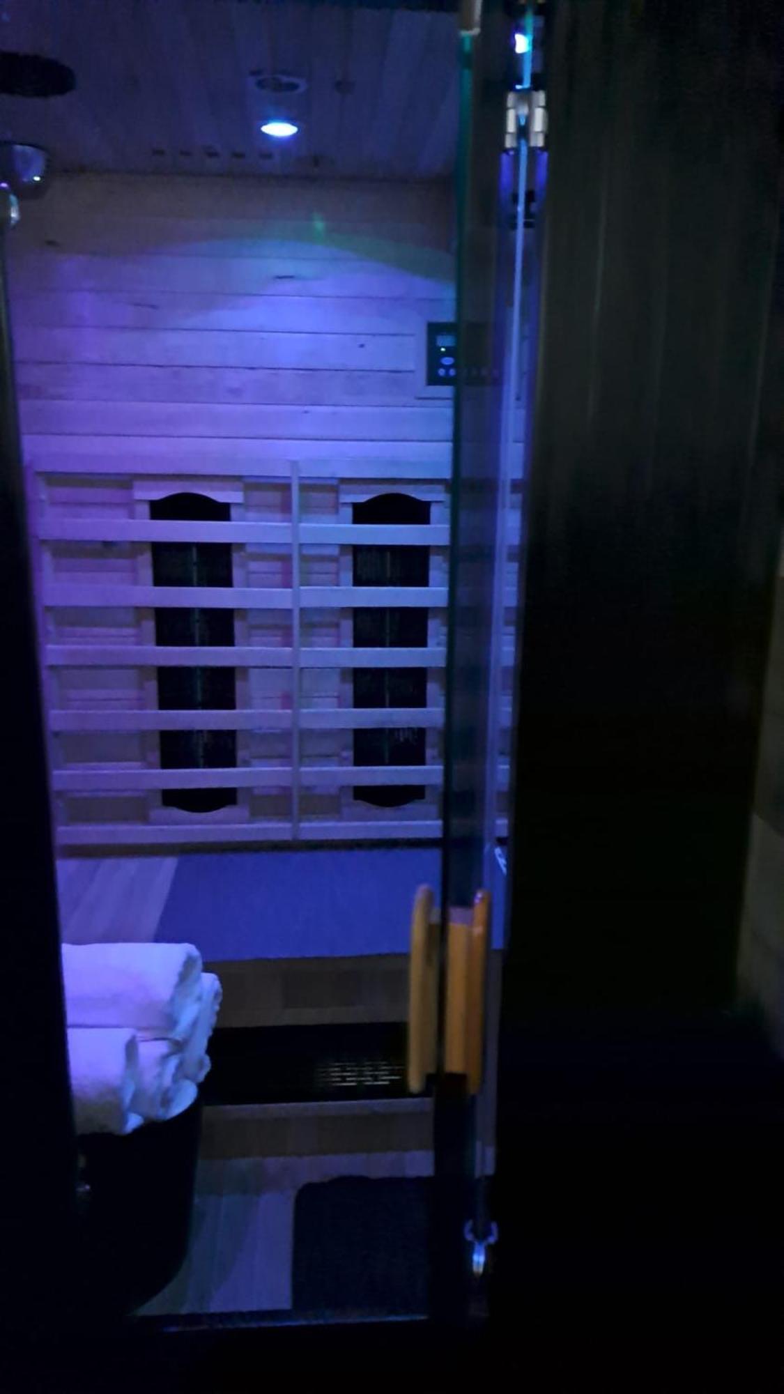 Sloneczne Wzgorze Apartment Lubrza  Ngoại thất bức ảnh