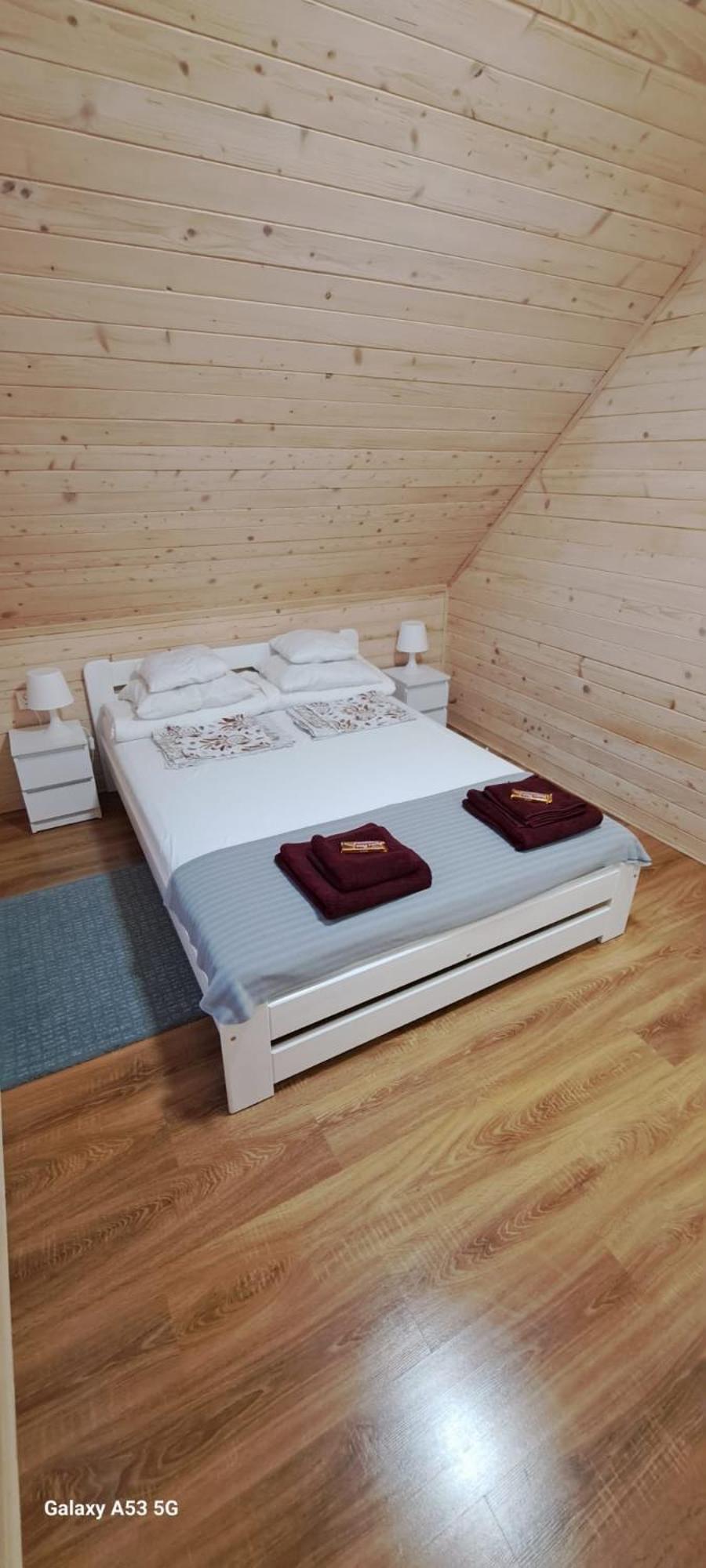 Sloneczne Wzgorze Apartment Lubrza  Ngoại thất bức ảnh